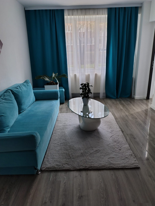 Apartament 3 CAM DECOMANDAT 70 MP, PARTER - GRADINA, ASTRA