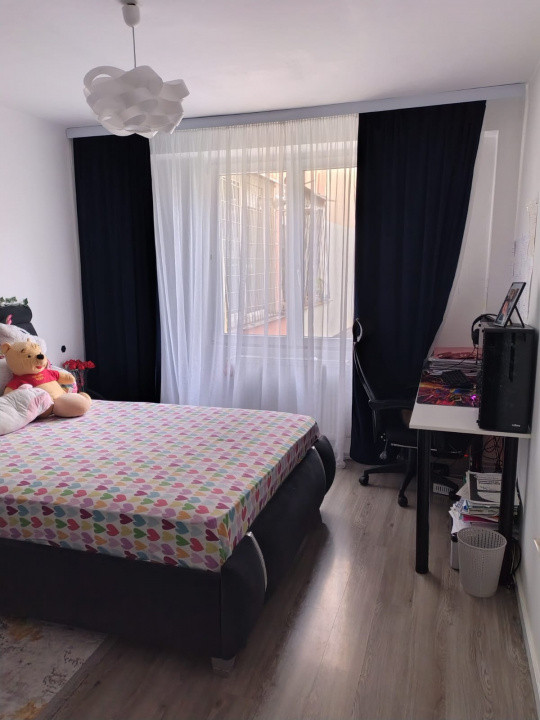 Apartament 3 CAM DECOMANDAT 70 MP, PARTER - GRADINA, ASTRA