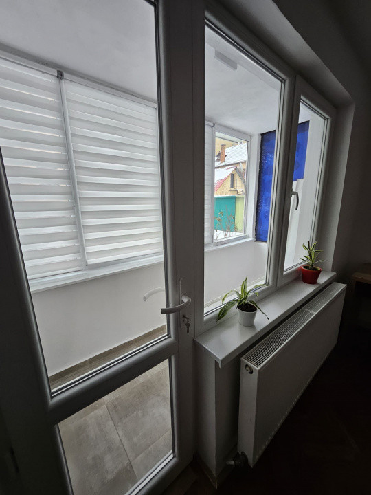APARTAMENT DE INCHIRIAT 2 CAMERE - ZONA CENTRALA - PARTER -57mp