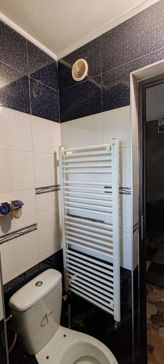 Apartament 2 cam de vanzare, 55 MP, et 3, STUPINI