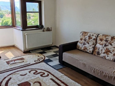 Apartament 2 cam de vanzare, 55 MP, et 3, STUPINI