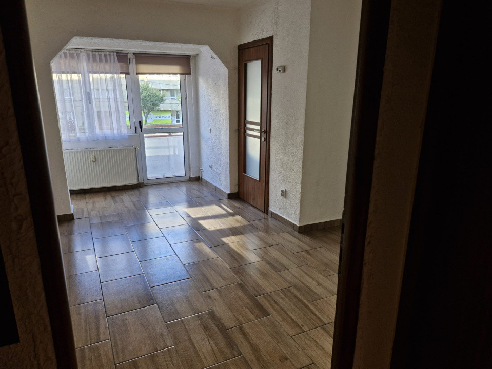 Garsonieră complet mobilată | CENTRUL CIVIC | etajul 1 cu balcon 