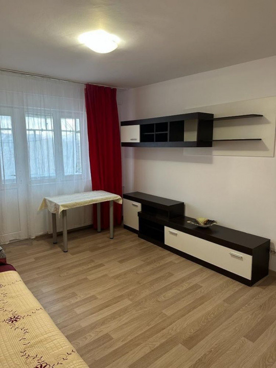 Apartament 2 camere, etaj 4/4, zona Eremia Grigorescu