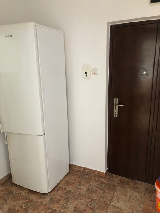 Apartament 2 camere, etaj 4/4, zona Eremia Grigorescu