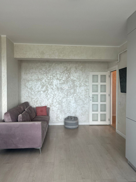 INCHIRIERE APARTAMENT LUXOS ZONA COPOU