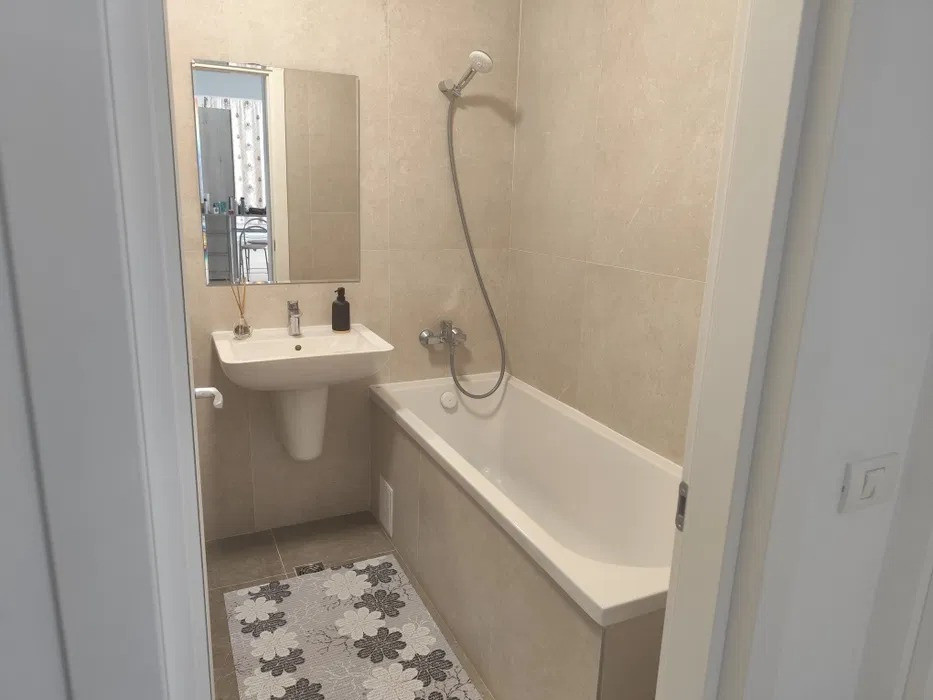 Apartament de închiriat în TopCity-Tractorul, etajul 3 