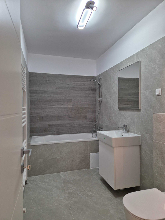 Apartament de închiriat 2 camere| Tractorul | etajul 10 