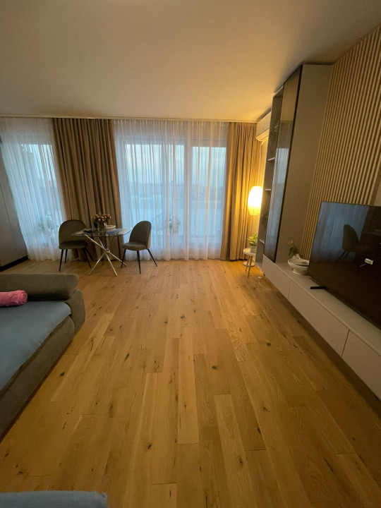 Apartament de Lux cu Terasă Spațioasă - Crângași, 2 min Metrou și Piață