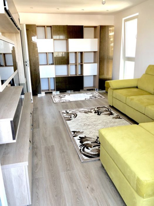 Apartament 2 camere de inchiriere, decomandat – URBAN TRACTORUL, parcare inclusă