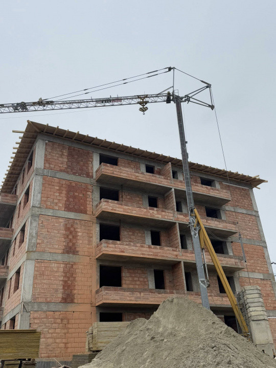 Proiect NOU - Apartamente de vânzare - Valea Lupului Bloc 4 etaje cu lift