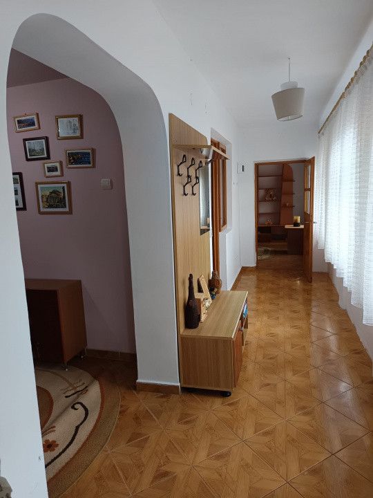 CASA DE VANZARE