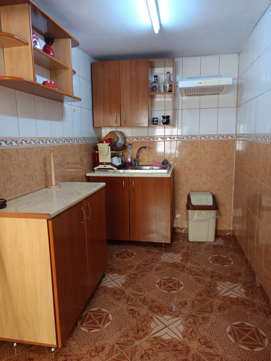 CASA DE VANZARE