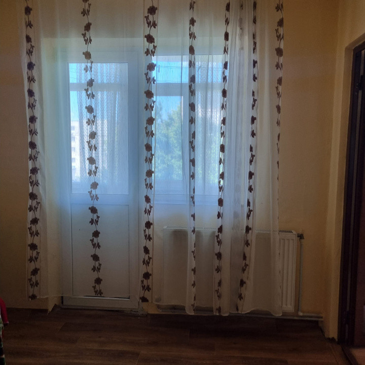 APARTAMENT DE VANZARE