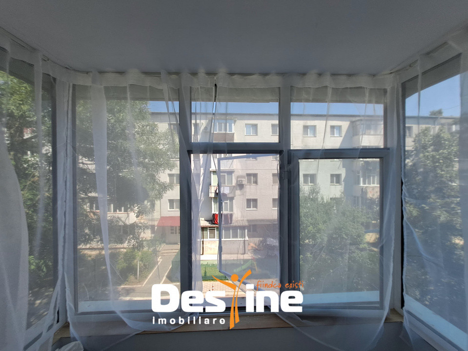 ALEXANDRU CEL BUN, Apartament 3 camere, SEMIDECOMANDAT, etaj 2, 55 MP
