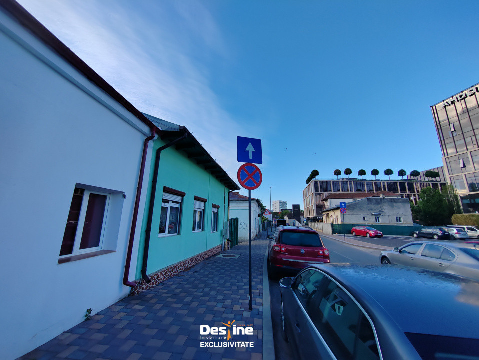 2 Case Ultracentrale lângă Palas Campus – Reprezentare Exclusivă