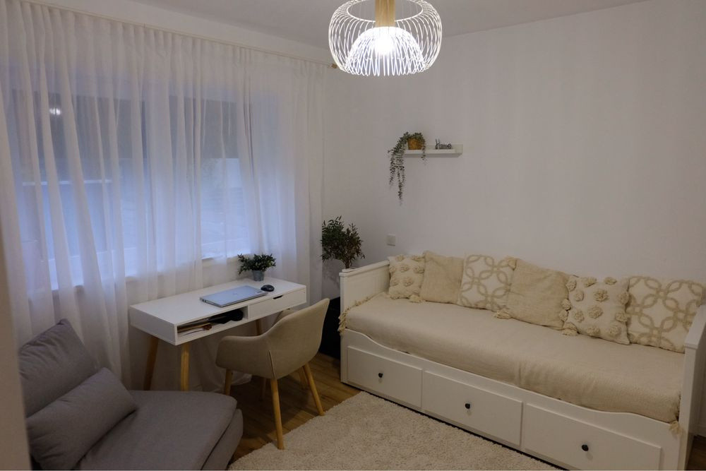 Casă de închiriat – Valea cu Flori - 180 mp utili - Parcare