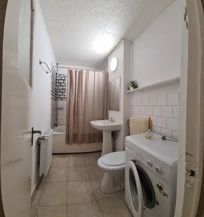 Apartament 2 cam decomandat 55 mp, etaj intermediar, Rasnov