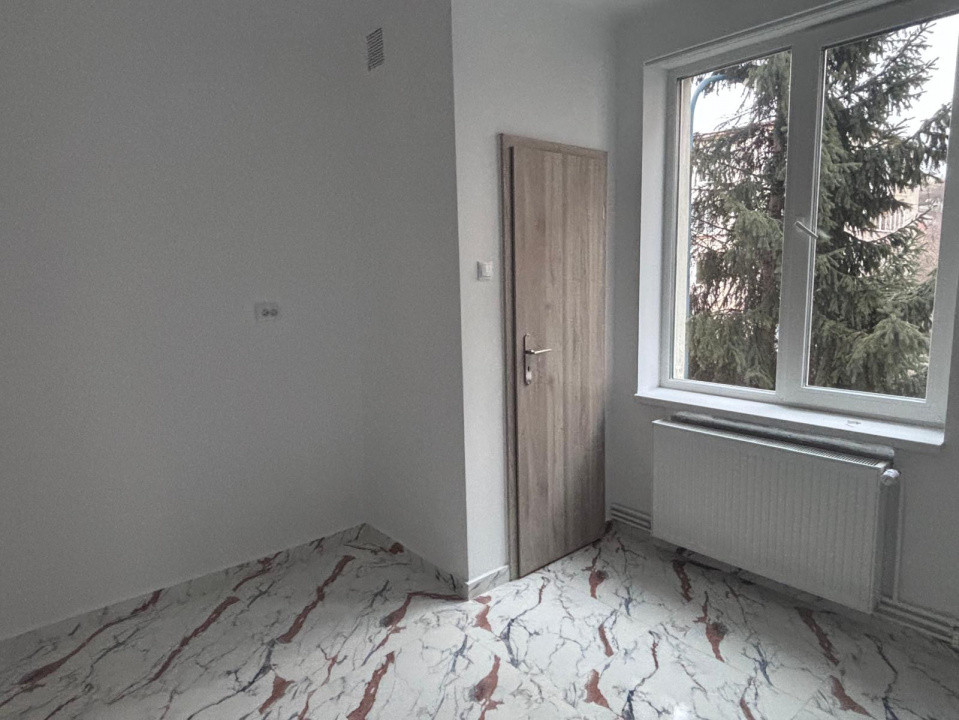 Apartament 2,5 camere complet renovat – 63 mp – Avram Iancu, Brașov