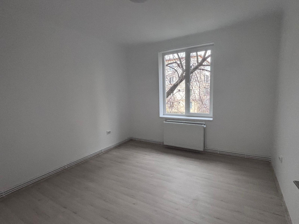 Apartament 2,5 camere complet renovat – 63 mp – Avram Iancu, Brașov