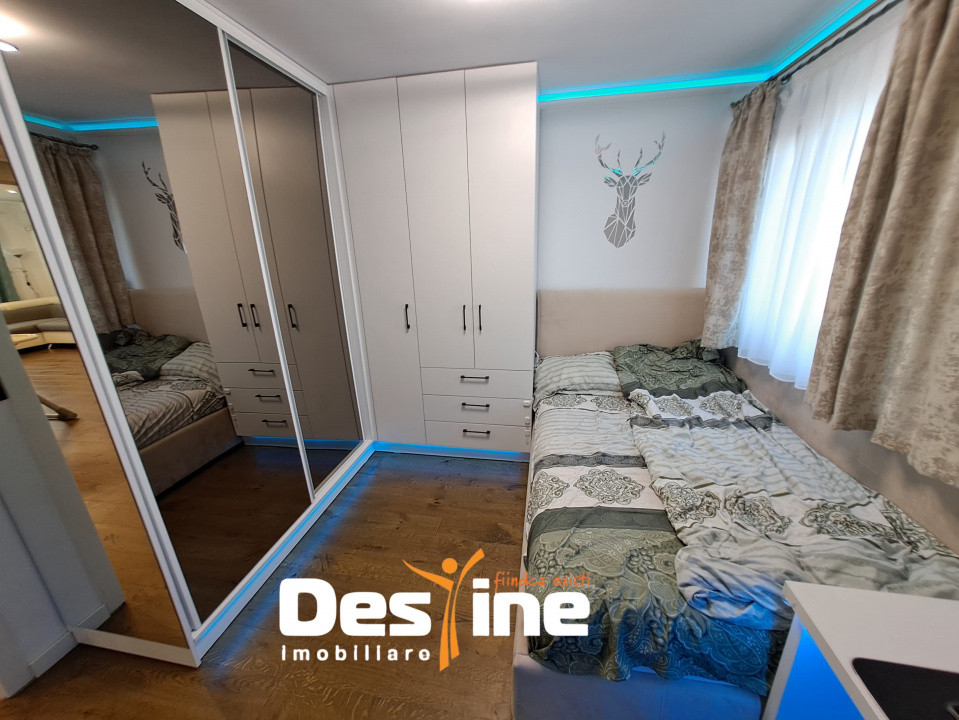 Apartament 3 camere SEMIDECOMANDAT, 75 mp, Zona Lunca Cetatuii, 107.900 euro