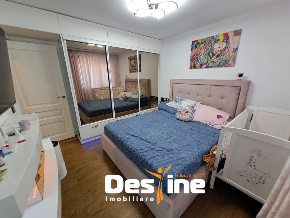 Apartament 3 camere SEMIDECOMANDAT, 75 mp, Zona Lunca Cetatuii, 107.900 euro