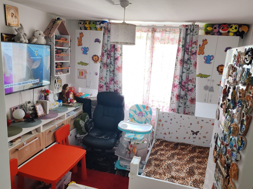 APARTAMENT 2 CAMERE DECOMANDAT