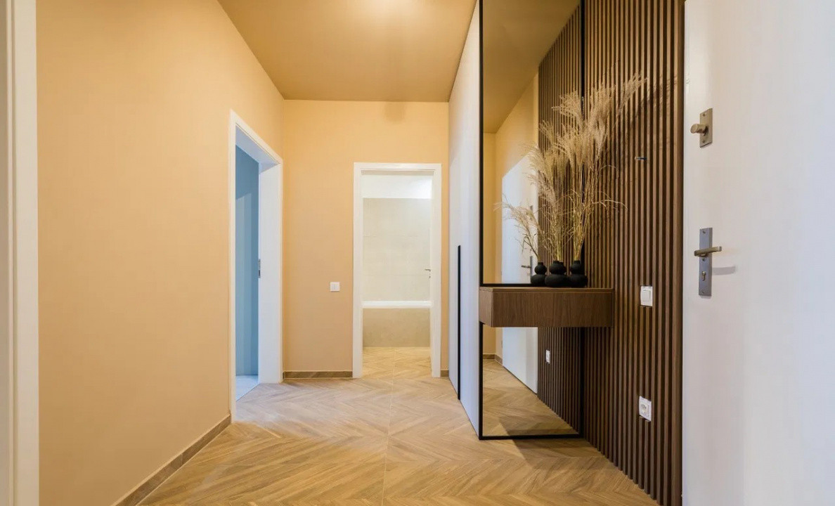 Studio 47 mp, etajul 4, Qualis Coresi