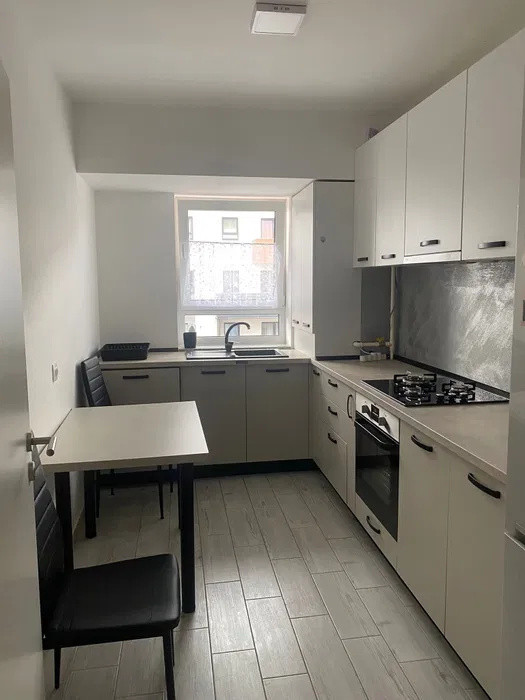Apartament 2 camere 52 MP cu balcon si boxa, Avantgarden 3