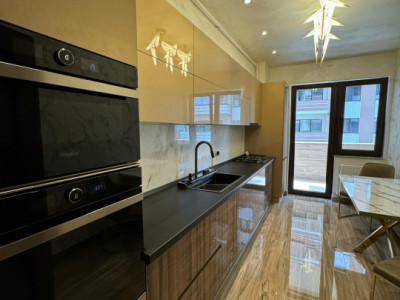 Apartament de Lux 2 Camere | 76 mp | 2 Băi | Parcare | Isaran, Brașov