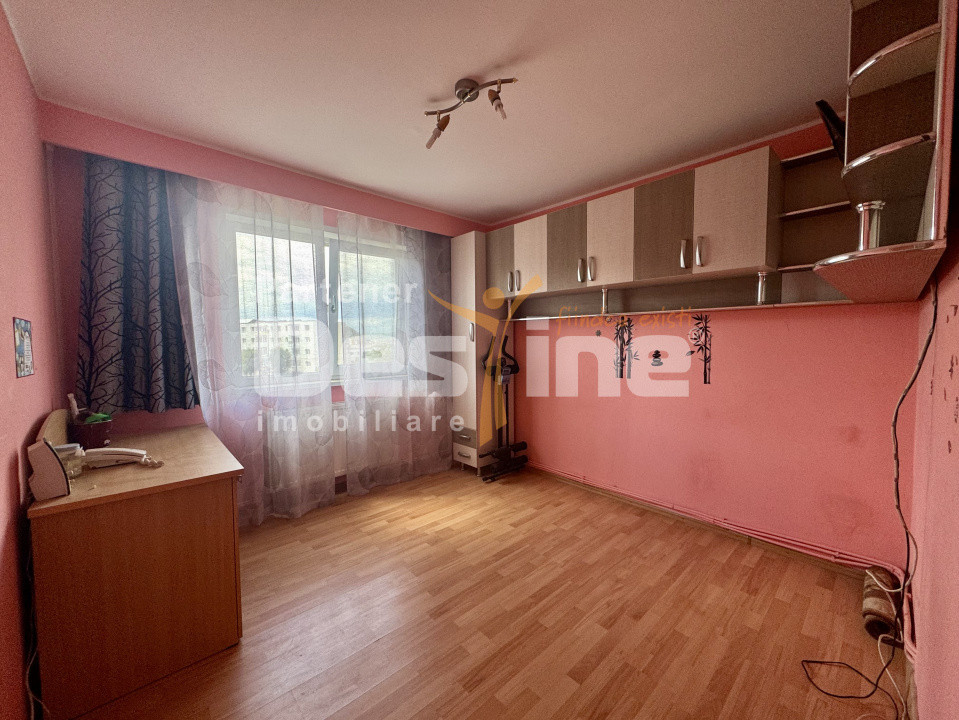 Apartament 2 camere etaj 3