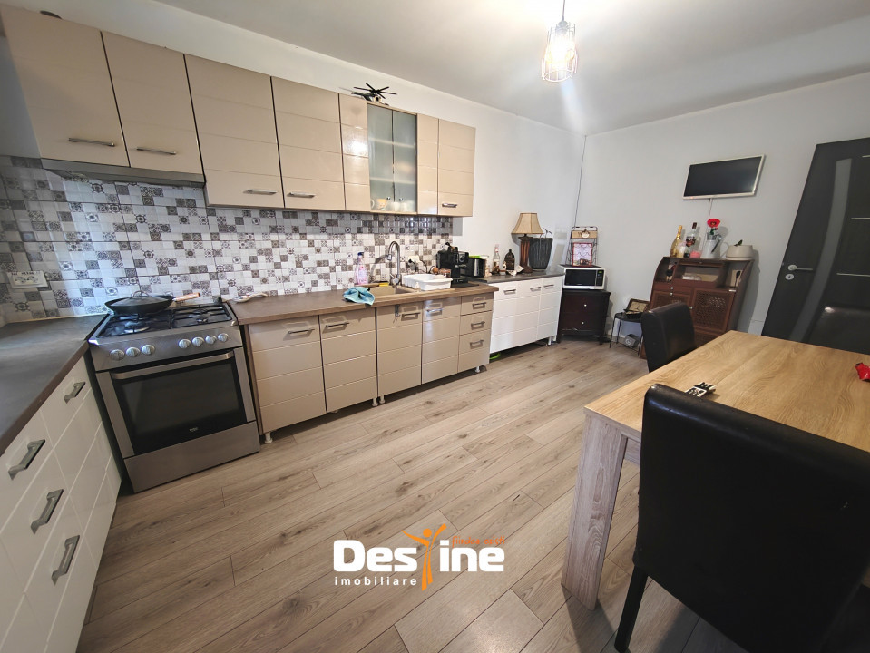 Cercu, Bârnova - Duplex P+1+POD 135mp + 300 mp TEREN