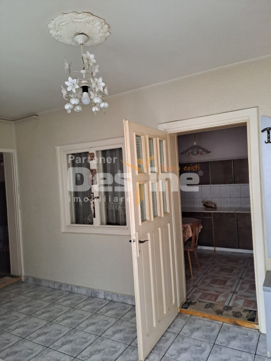 CASA DE VANZARE IN HD