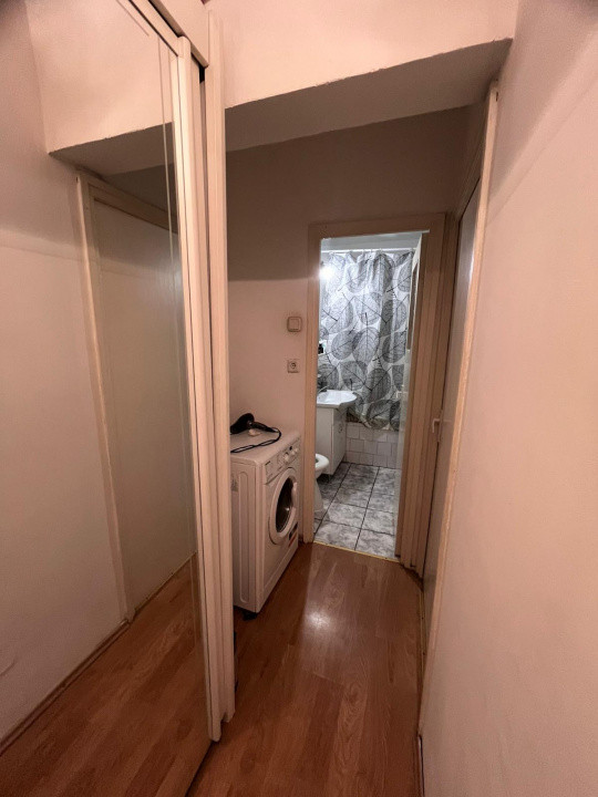 Apartament 3 camere decomandat, 70 mp, balcon izolat – zonă ASTRA, Brașov