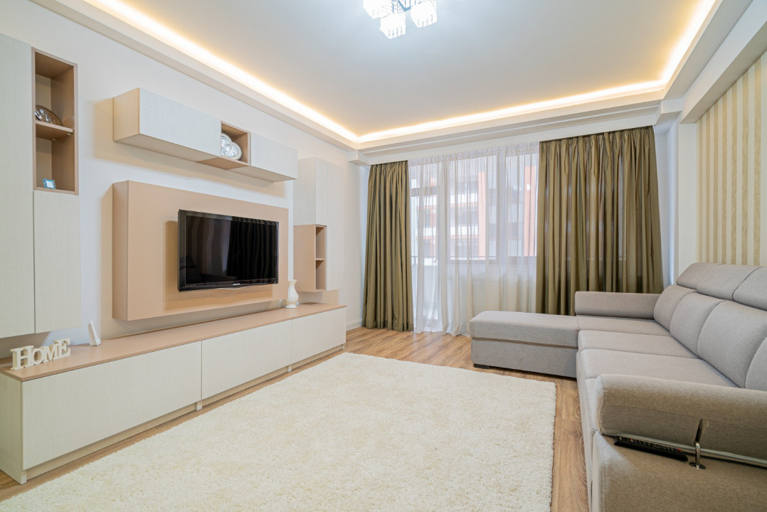 Apartament 3 camere, 100 m², decomandat, parcare subterană – zona Coresi