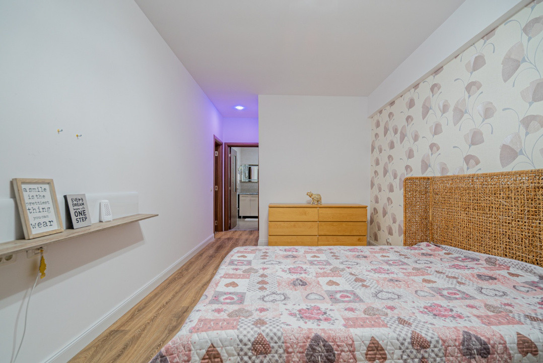 Apartament 3 camere, 100 m², decomandat, parcare subterană – zona Coresi