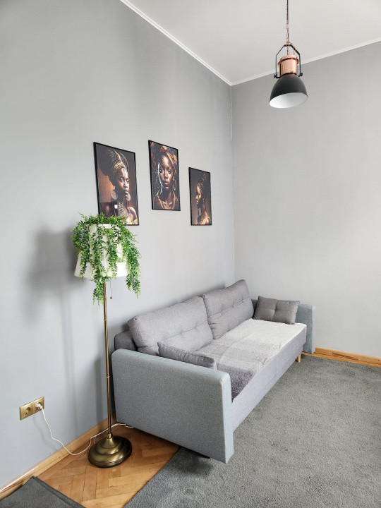 Închiriere apartament semidecomandat – zonă centrală, 5 min de AFI Mall