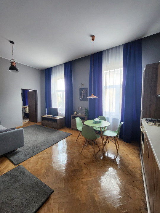 Închiriere apartament semidecomandat – zonă centrală, 5 min de AFI Mall