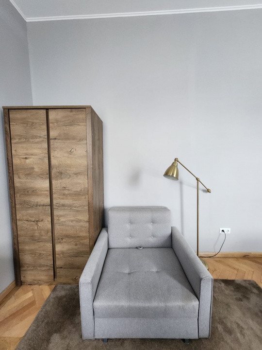 Închiriere apartament semidecomandat – zonă centrală, 5 min de AFI Mall
