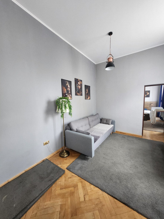 Închiriere apartament semidecomandat – zonă centrală, 5 min de AFI Mall