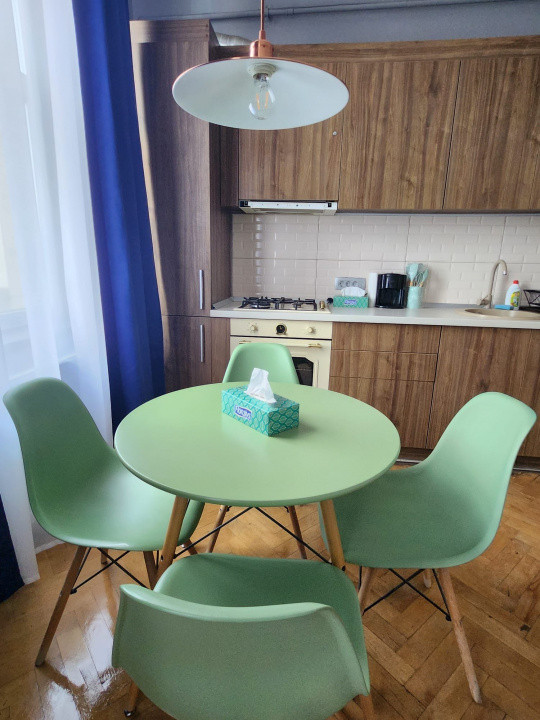 Închiriere apartament semidecomandat – zonă centrală, 5 min de AFI Mall