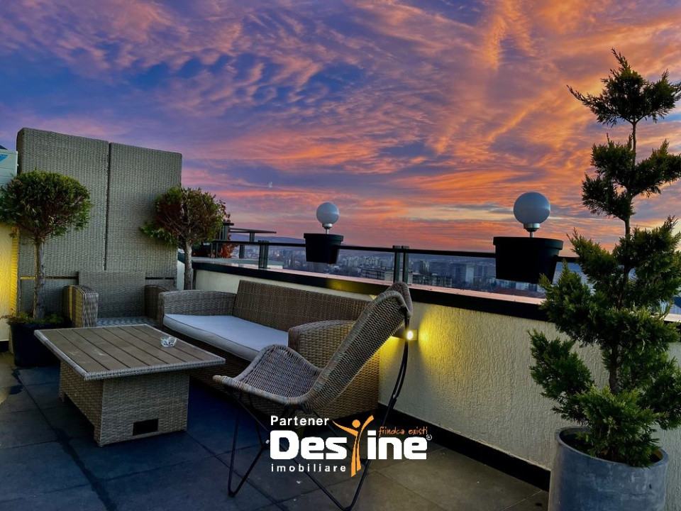 Apartament tip Penthouse - 3 camere - Păcurari