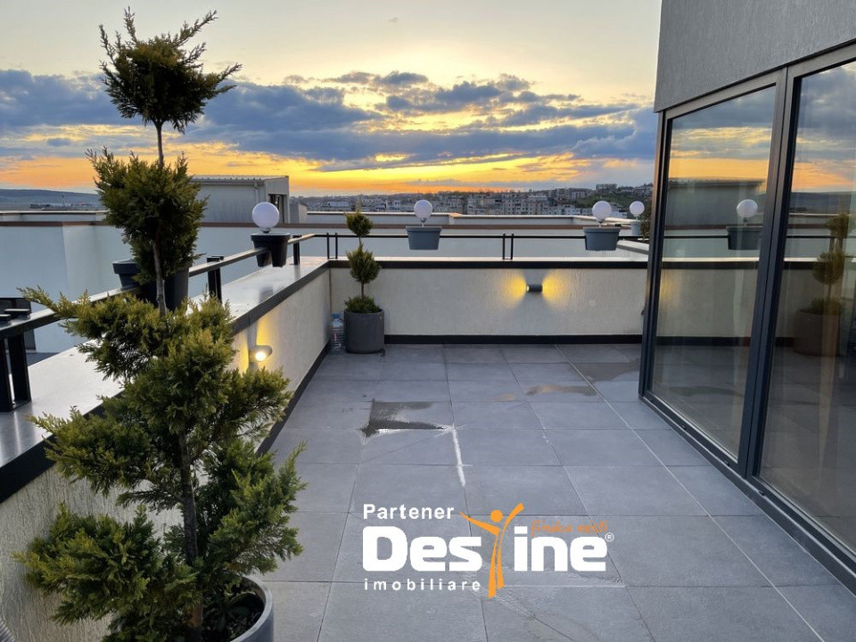 Apartament tip Penthouse - 3 camere - Păcurari