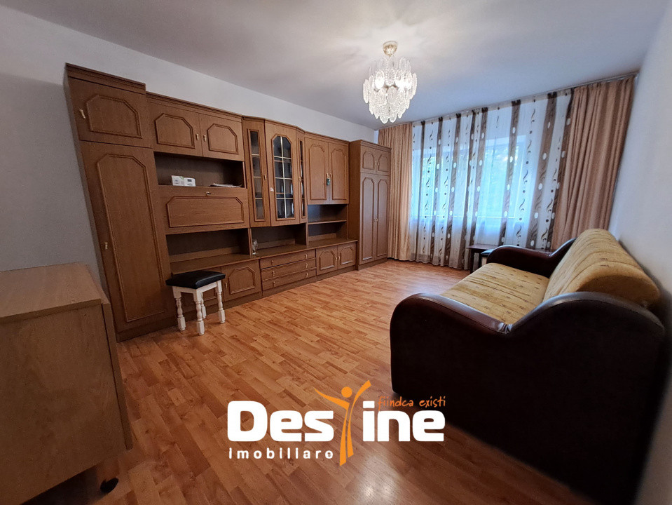NICOLINA, Apartament 2 camere decomandat, 58 mp , etaj 1, an 1983, 109.900 euro