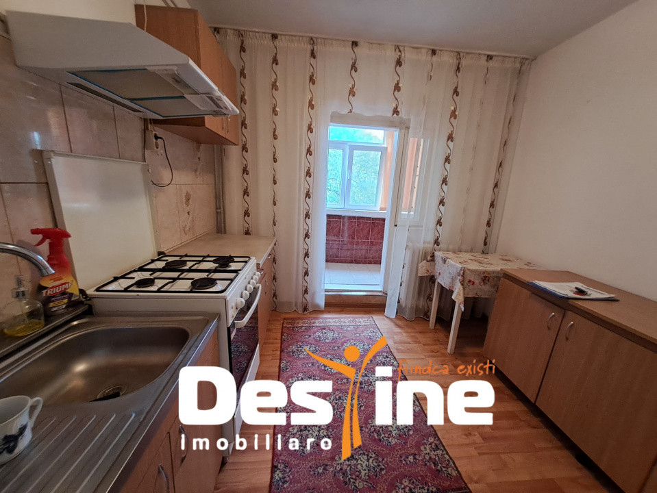 NICOLINA, Apartament 2 camere decomandat, 58 mp , etaj 1, an 1983, 109.900 euro