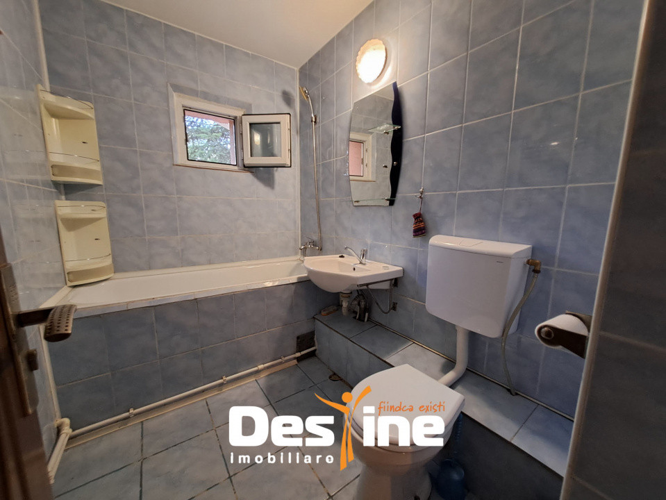 NICOLINA, Apartament 2 camere decomandat, 58 mp , etaj 1, an 1983, 109.900 euro