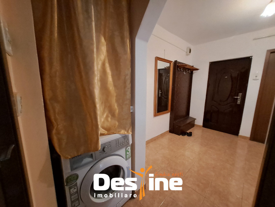 NICOLINA, Apartament 2 camere decomandat, 58 mp , etaj 1, an 1983, 109.900 euro