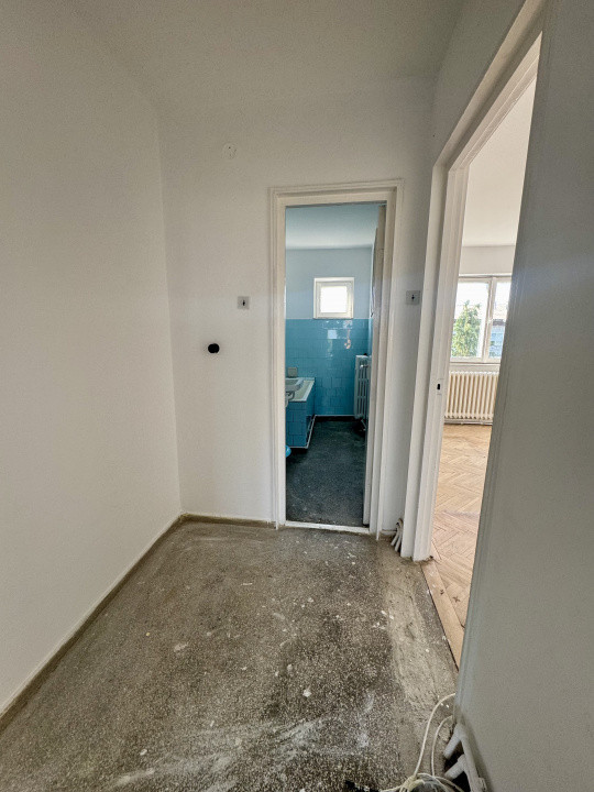 Apartament 2 camere etaj 4