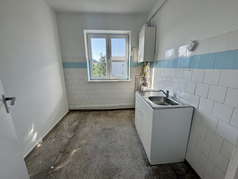Apartament 2 camere etaj 4