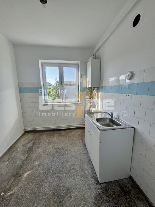 Apartament 2 camere etaj 4