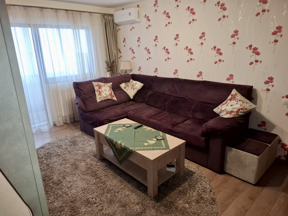 APARTAMENT 3 CAMERE| DECOMANDAT | Tractorul - 2 locuri de parcare | etajul 3.